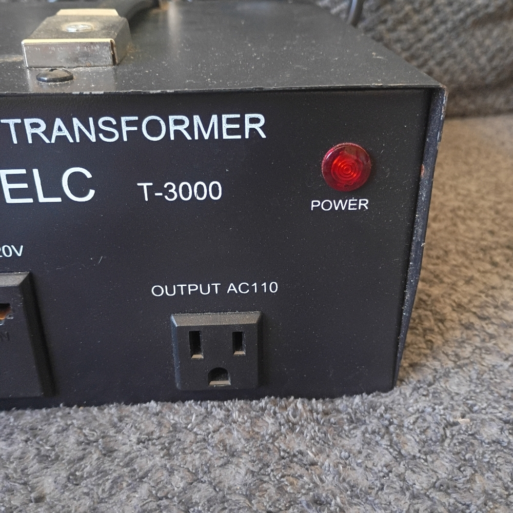Elc Step Up & Down Transformer T-3000 View 2